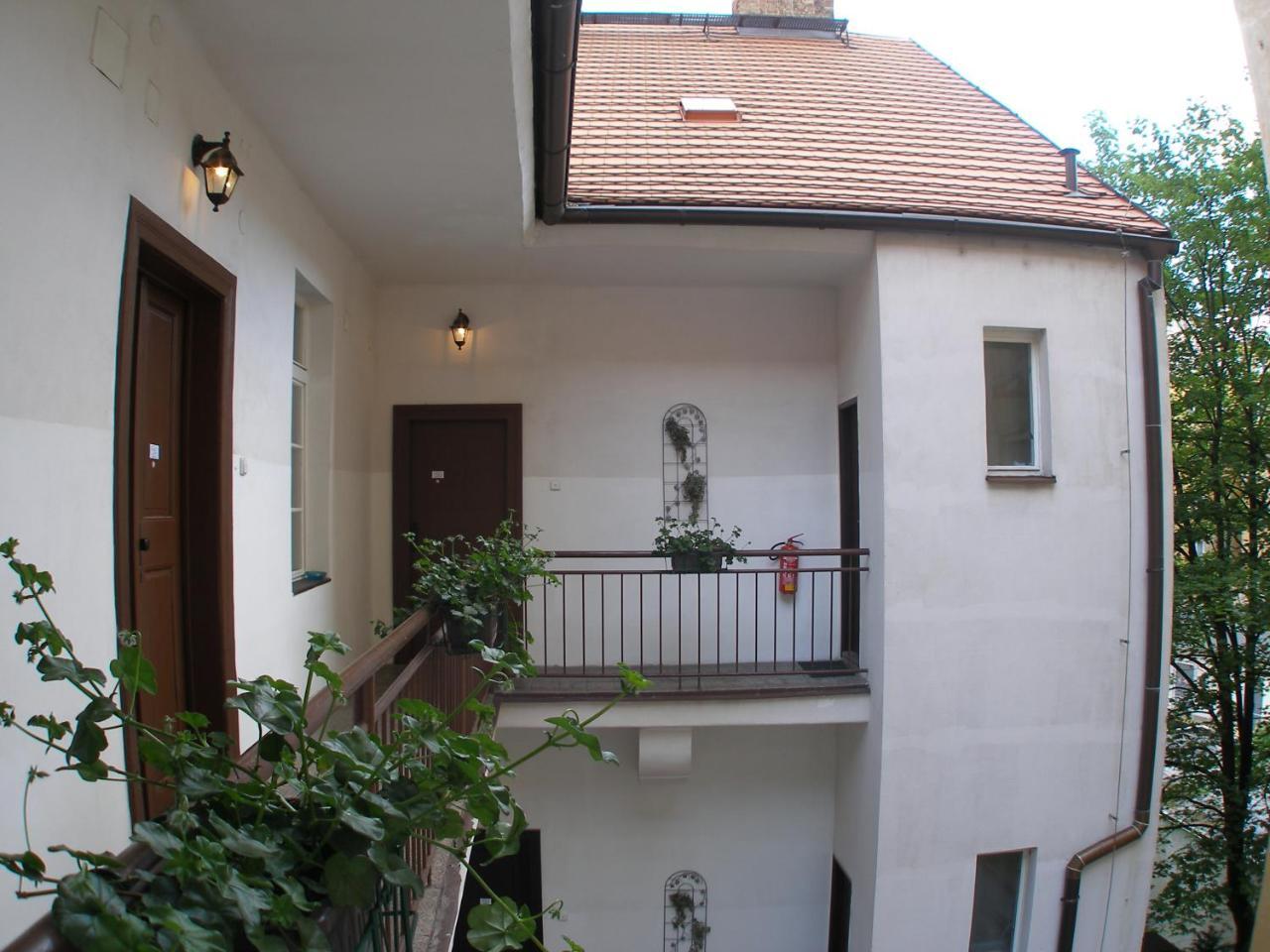 Mila Apartments Praga Exterior foto